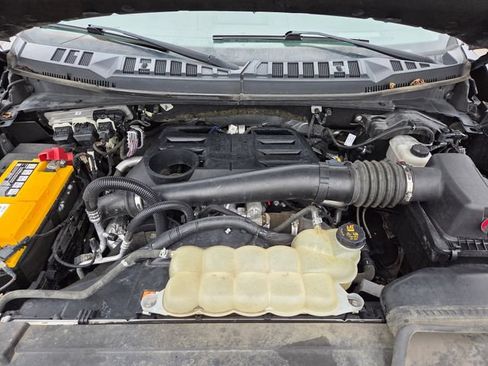 Used 2018 Ford F150 Lariat w/ Equipment Group 502A Luxury AWD/4WD image 29