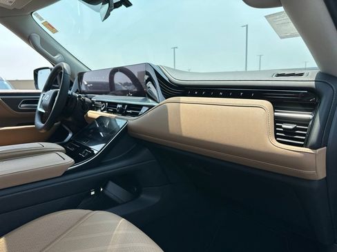 New 2027 INFINITI QX80 Luxe AWD/4WD image 13