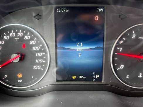Used 2025 Mercedes-Benz Sprinter 2500 image 19