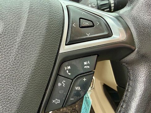 Used 2016 Ford Fusion SE w/ Equipment Group 202A image 24