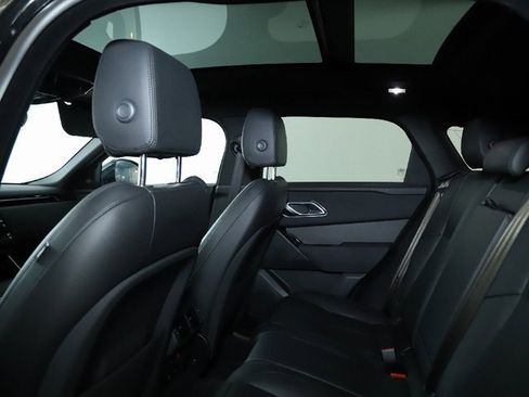 Certified 2025 Land Rover Range Rover Velar Dynamic SE image 19