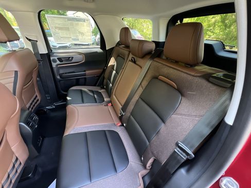 New 2026 Ford Bronco Sport Outer Banks AWD/4WD image 24