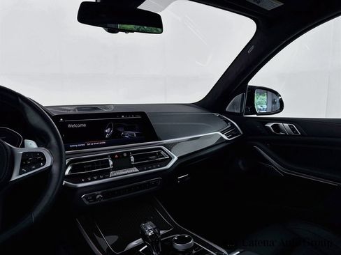 Used 2021 BMW X5 M50i w/ Executive Package AWD/4WD image 25