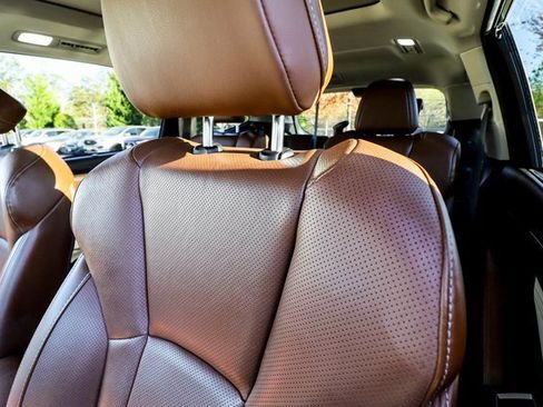 Used 2019 Subaru Ascent Touring image 31