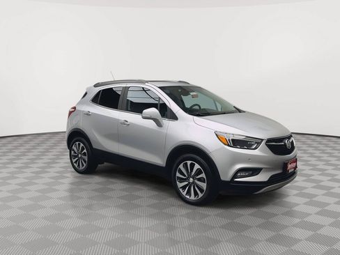 Used 2019 Buick Encore Essence w/ Safety Package II AWD/4WD image 32