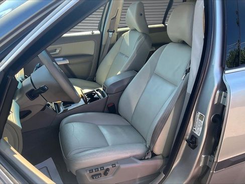 Used 2005 Volvo XC90 2.5T AWD/4WD image 20