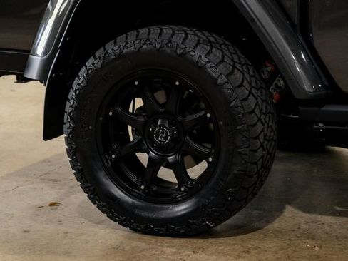 Used 2021 Jeep Gladiator Mojave image 36