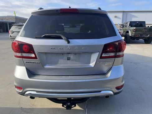 Used 2019 Dodge Journey Crossroad image 14