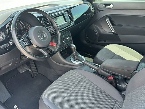 Used 2019 Volkswagen Beetle 2.0T S image 12