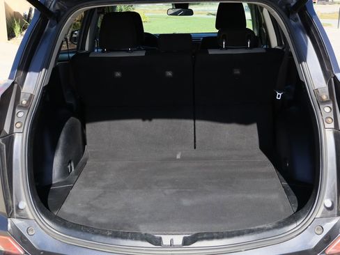 Used 2017 Toyota RAV4 XLE image 22