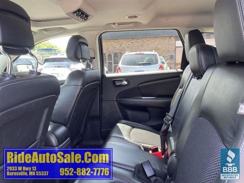 Used 2015 Dodge Journey Crossroad w/ Driver Convenience Group FWD image 12