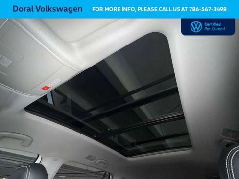 Certified 2022 Volkswagen Atlas SE w/ Panoramic Sunroof Package image 17