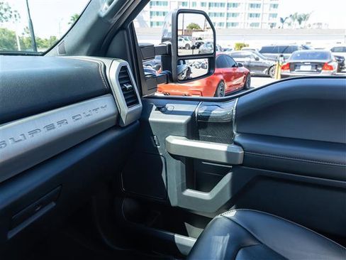 Used 2022 Ford F450 Platinum AWD/4WD image 36