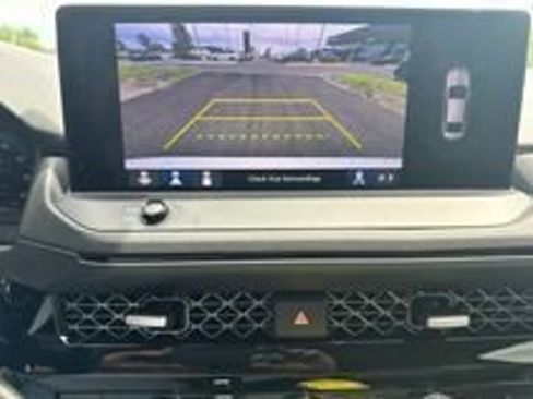 Used 2024 Honda Accord Touring image 10