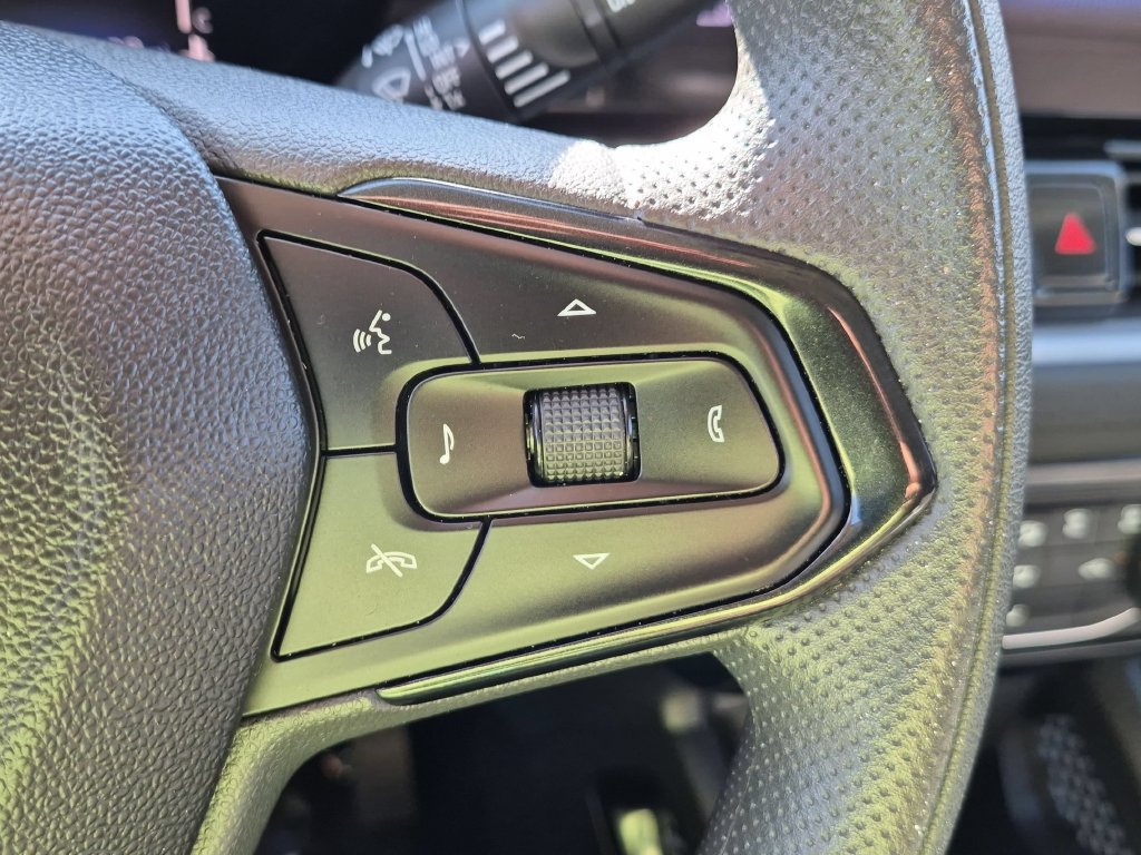 Used 2025 Chevrolet TrailBlazer LT AWD/4WD image 20