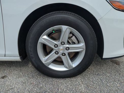 Used 2024 Chevrolet Malibu LT FWD image 10