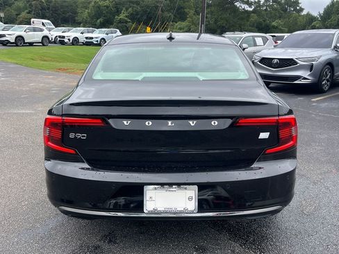 Used 2024 Volvo S90 T8 Ultimate image 4