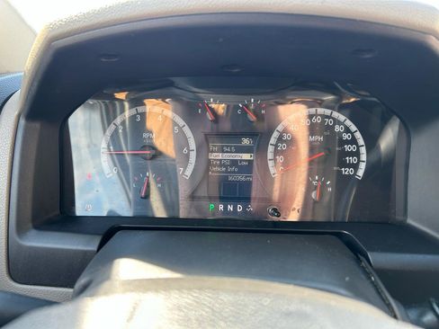 Used 2011 RAM 1500 ST w/ SXT Appearance Group image 20