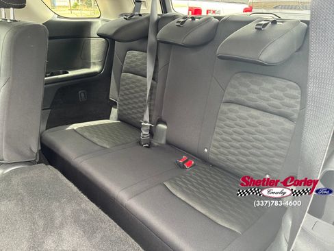 Used 2024 Nissan Pathfinder SV FWD image 11
