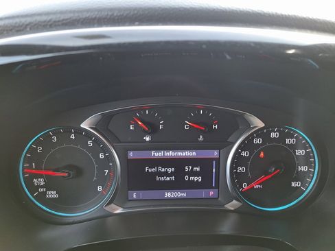 Used 2022 Chevrolet Traverse RS image 11