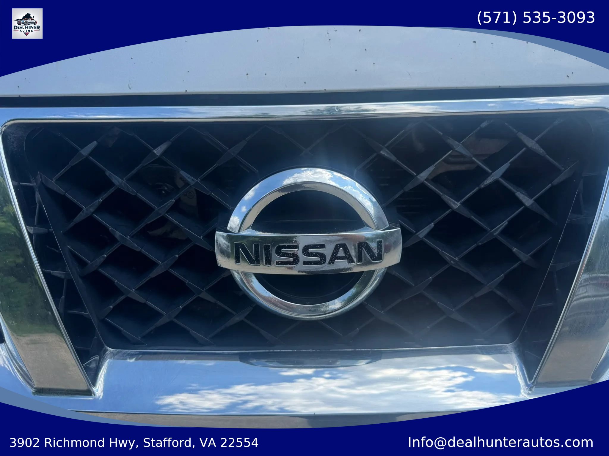 Used 2014 Nissan Titan SL w/ SL Moonroof Package AWD/4WD image 12
