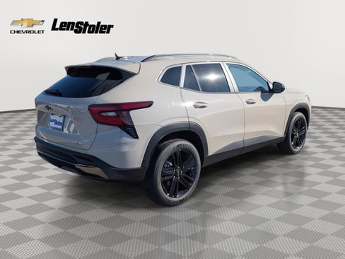 New 2026 Chevrolet Trax ACTIV image 3
