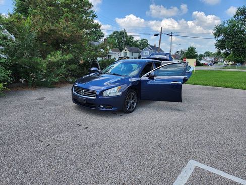 Used 2014 Nissan Maxima 3.5 SV w/ Sport Package FWD image 28