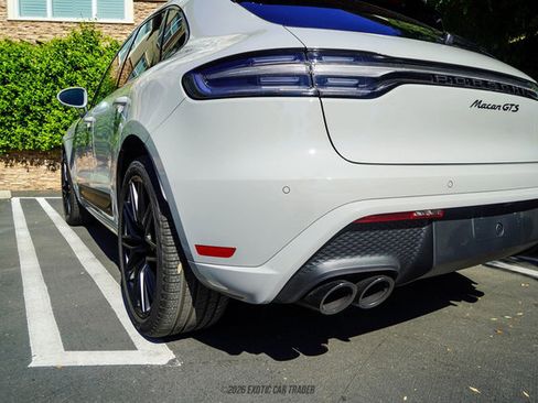 Used 2025 Porsche Macan GTS AWD/4WD image 58