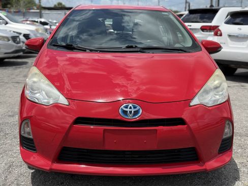 Used 2013 Toyota Prius C Two FWD image 10
