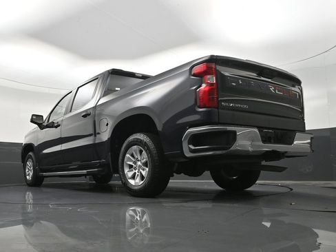 Used 2023 Chevrolet Silverado 1500 LT RWD image 29