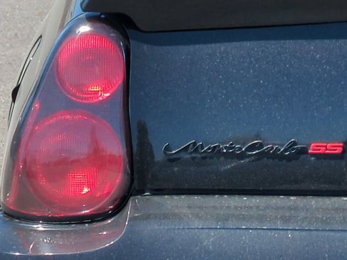 Used 2005 Chevrolet Monte Carlo SS w/ Preferred Equipment Group FWD image 42