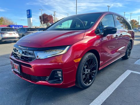 New 2026 Honda Odyssey Sport-L image 2