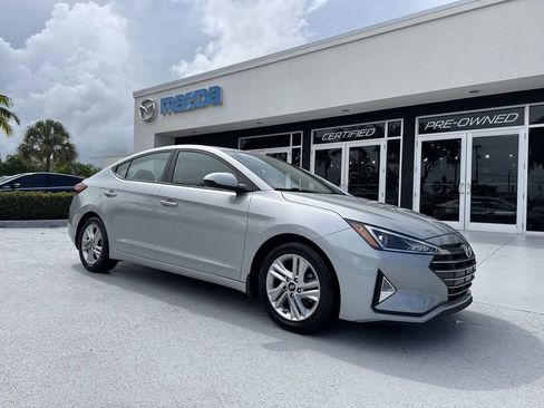 Used 2020 Hyundai Elantra Value Edition w/ Winter Weather Package FWD image 22