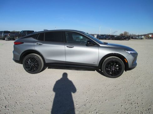 New 2026 Buick Envista Sport Touring w/ Convenience I Package image 3