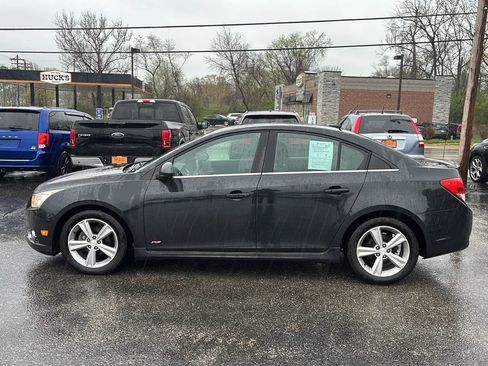 Used 2013 Chevrolet Cruze LT w/ RS Package image 2