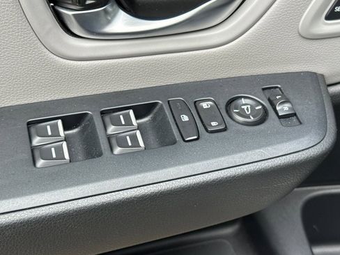 Certified 2024 Honda Pilot EX-L image 13