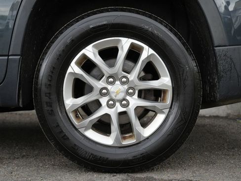 Used 2018 Chevrolet Traverse LT AWD/4WD image 12