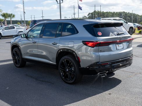 New 2026 Buick Enclave Sport Touring w/ Super Cruise Package image 5