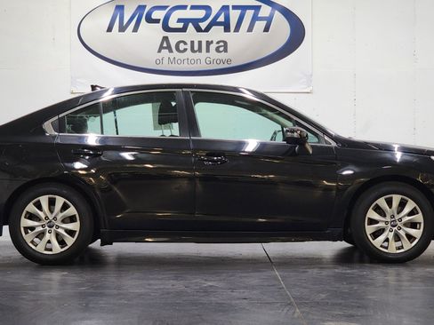 Used 2016 Subaru Legacy 2.5i Premium AWD/4WD image 3