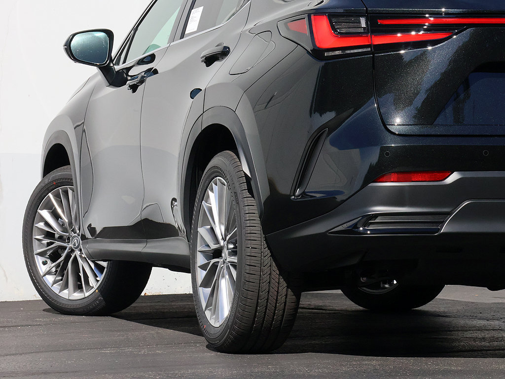 New 2026 Lexus NX 350 AWD w/ Accessory Package (2T) image 8