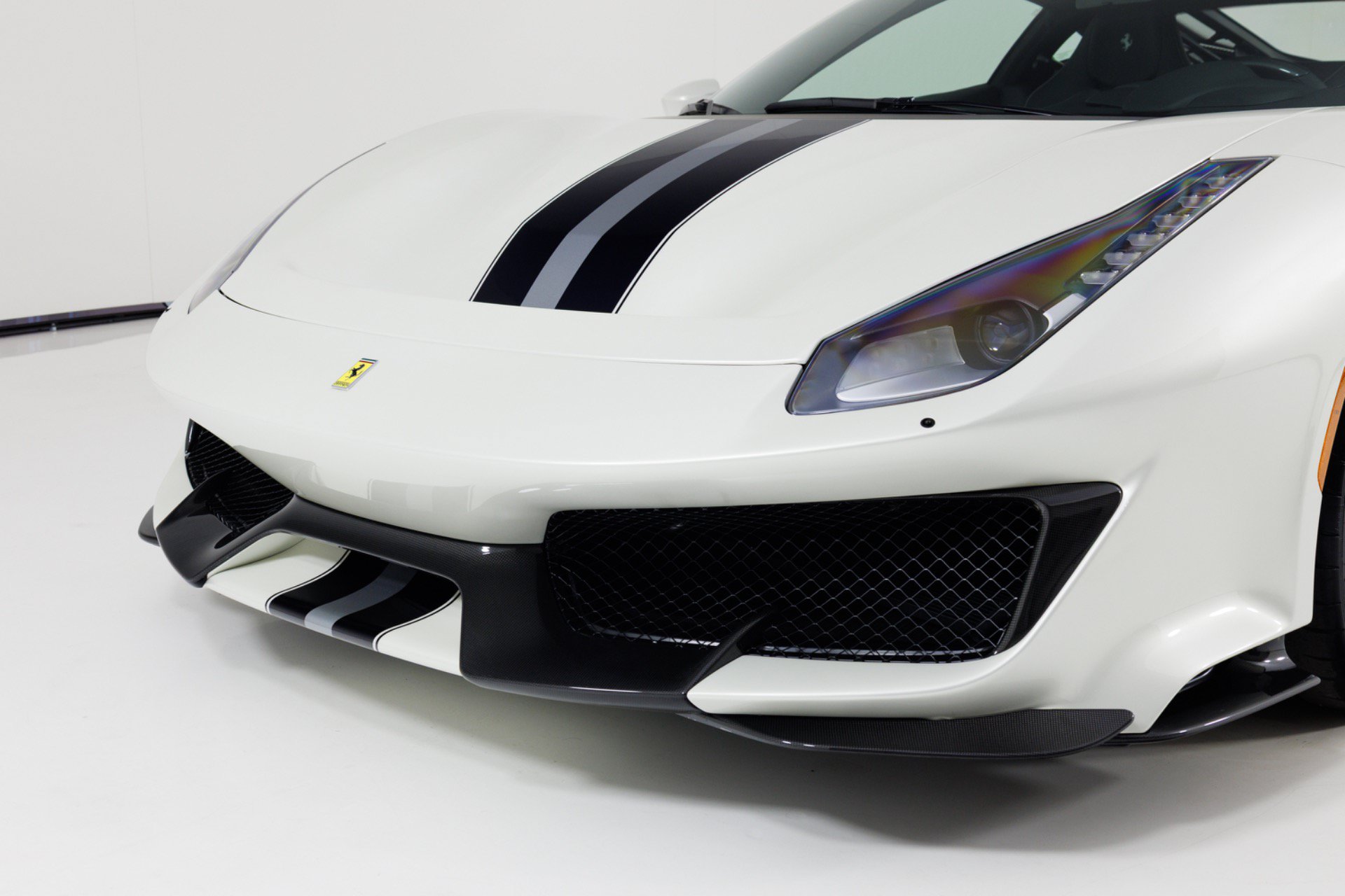 Used 2020 Ferrari 488 Pista Coupe RWD image 68