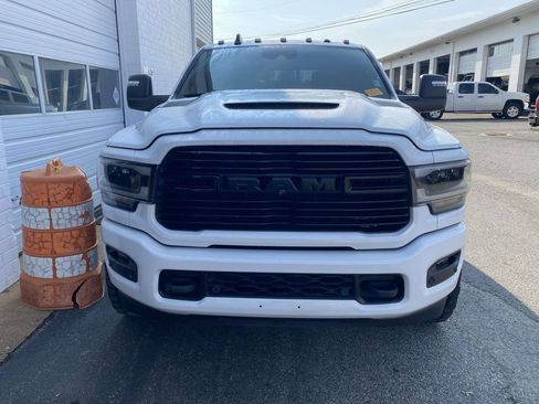 Used 2023 RAM 2500 Laramie w/ Night Edition AWD/4WD image 2