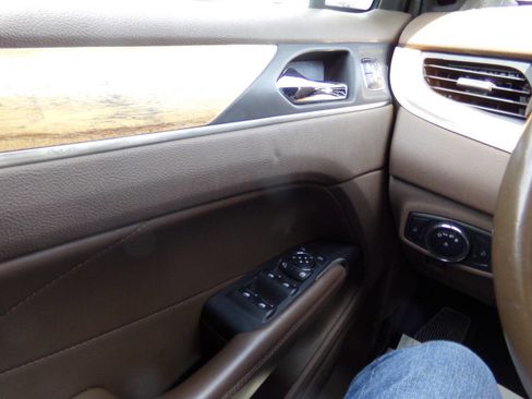 Used 2015 Lincoln MKC AWD w/ Equipment Group 102A Reserve image 39