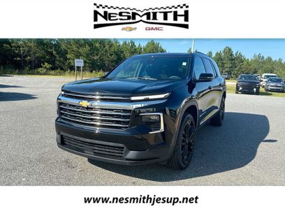 New 2026 Chevrolet Traverse LT w/ LPO, Floor Liner Package