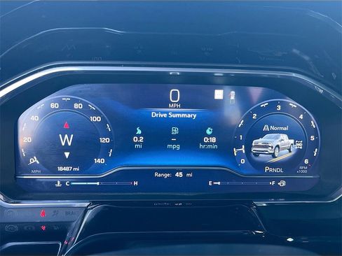 Used 2022 Chevrolet Silverado 1500 LT image 12