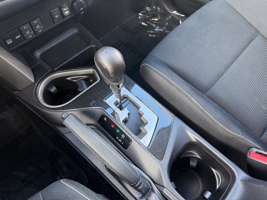Used 2018 Toyota RAV4 Adventure AWD/4WD image 13