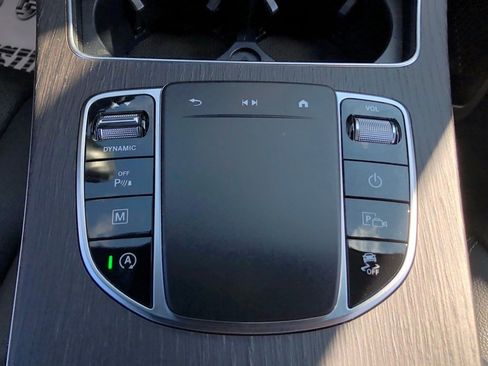 Used 2022 Mercedes-Benz GLC 300 4MATIC w/ Premium Package Lite image 32