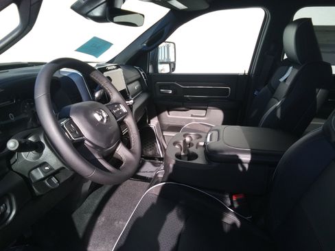 New 2026 RAM 3500 Laramie w/ Towing Technology Group image 13