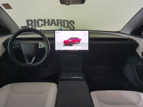 Used 2025 Tesla Model 3 Long Range RWD image 10
