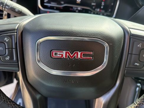 Used 2024 GMC Sierra 2500 AT4 w/ Technology Package image 22
